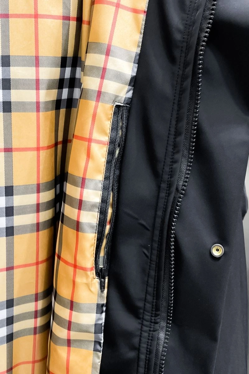 Youthful Burberry Outwear 102692