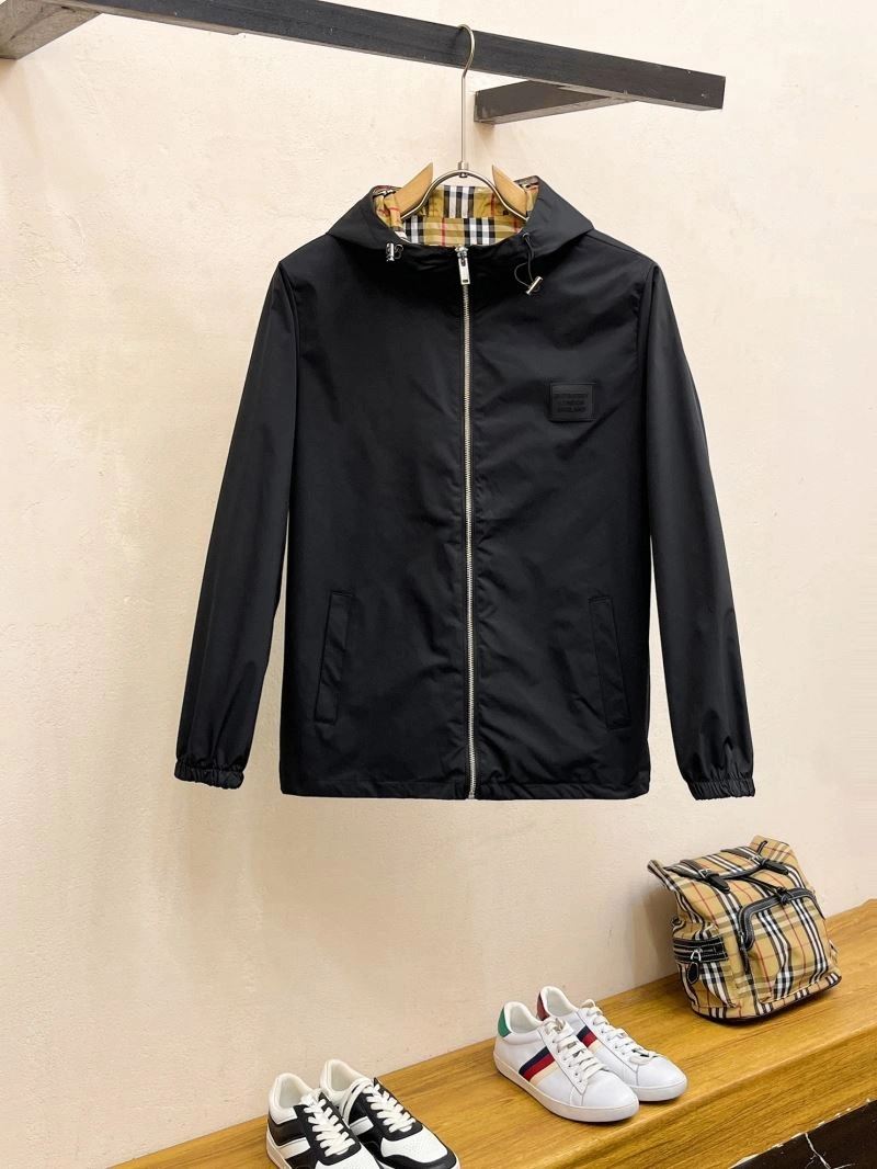 Bold Burberry Outwear 102752