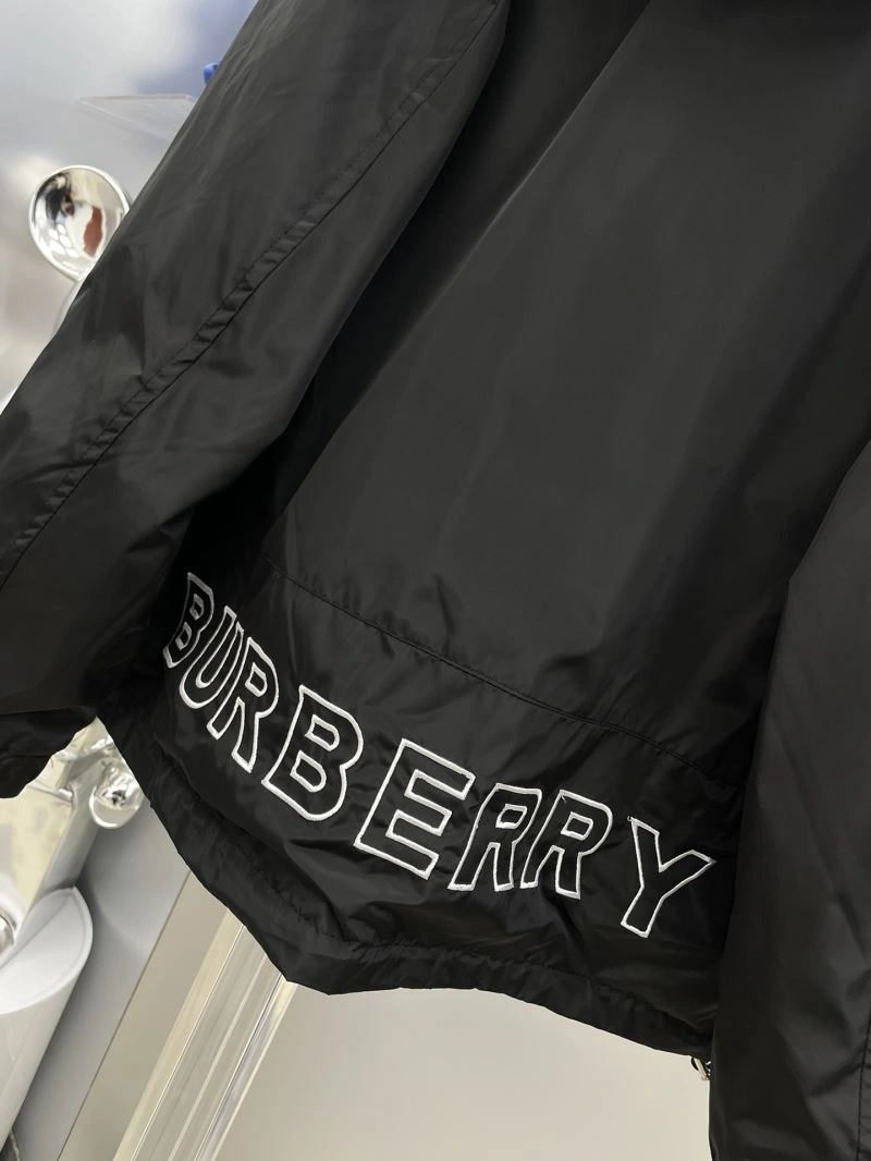 Burberry Outwear QuickDry 102805