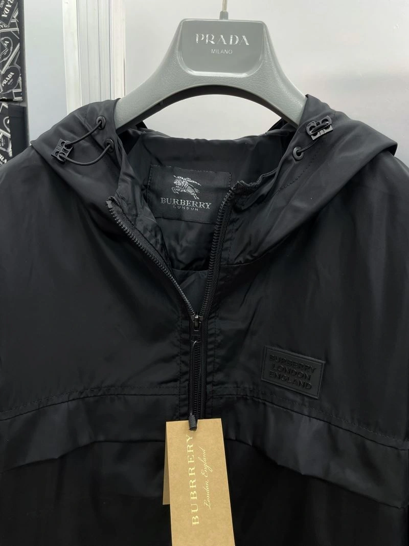 Burberry Outwear Sustainable 102676