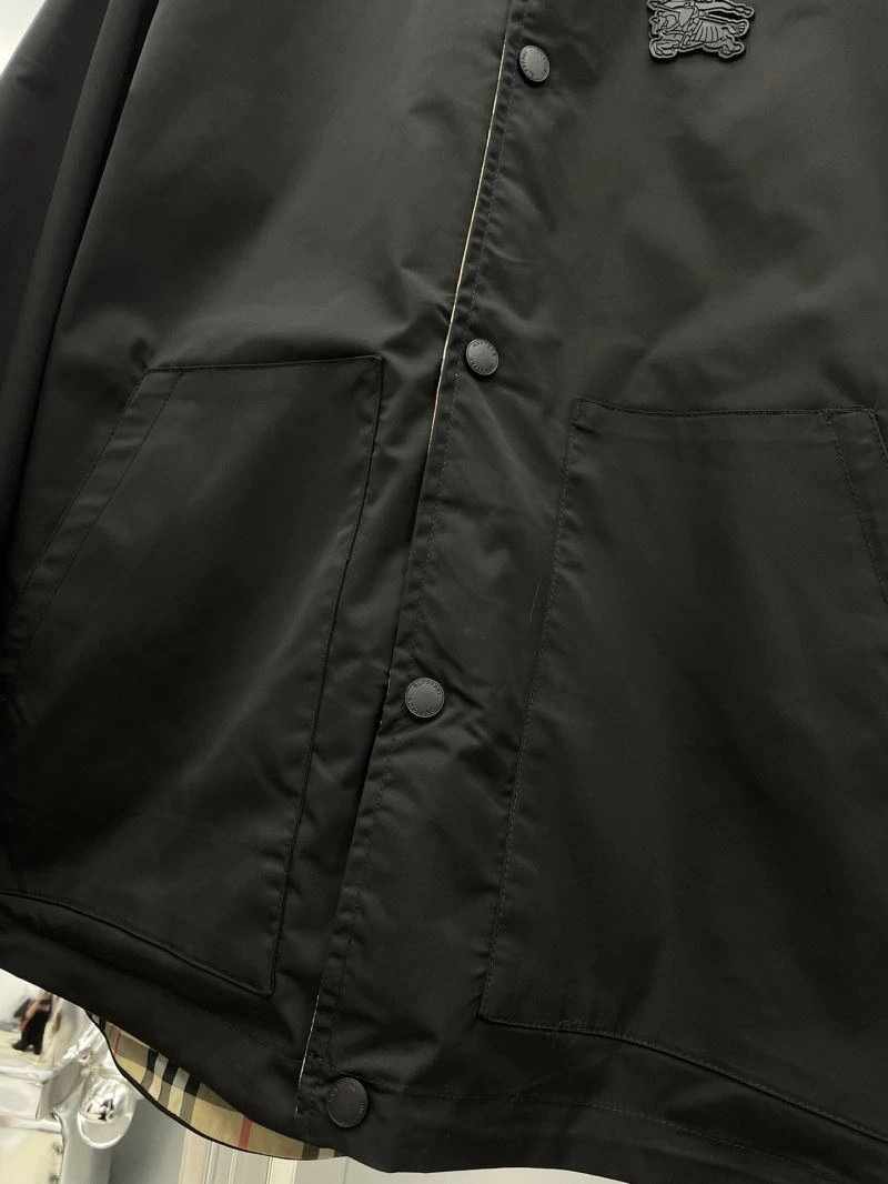 Practical Burberry Outwear 102680