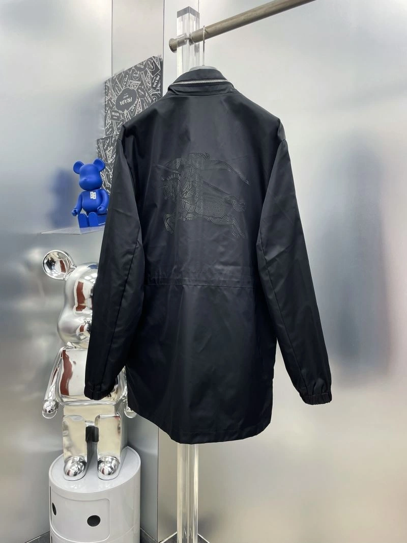 Burberry Outwear Versatile 102710