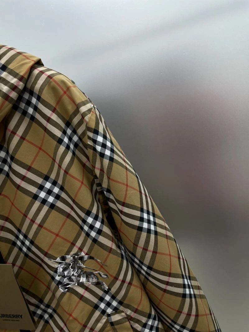 Burberry Outwear SunProtective 102675