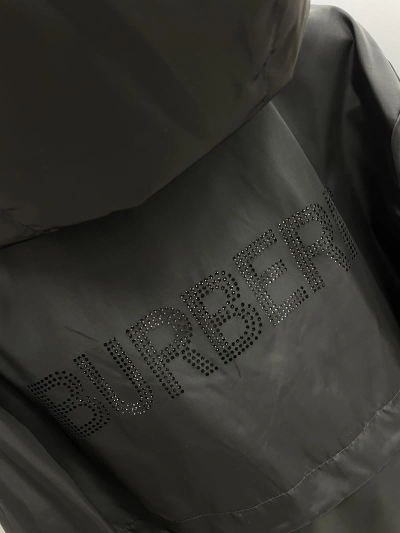 Burberry Outwear ZeroBulk 102670