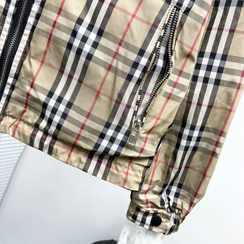 SoftTouch Burberry Outwear 102667