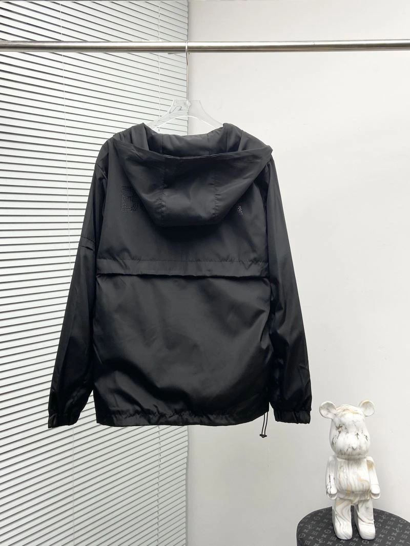 EasyMatch Burberry Outwear 102660