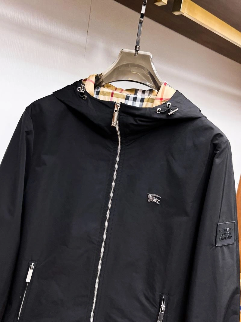 TimelessDesign Burberry Outwear 102279