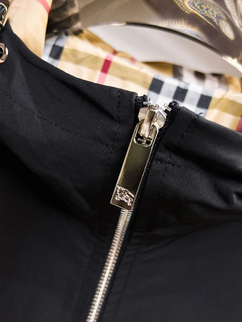 TimelessDesign Burberry Outwear 102279