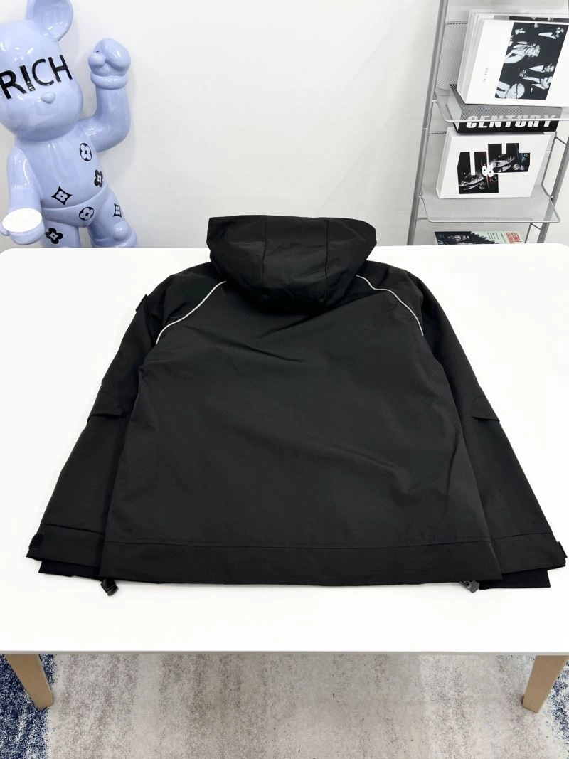Fashionable Burberry Outwear 102273