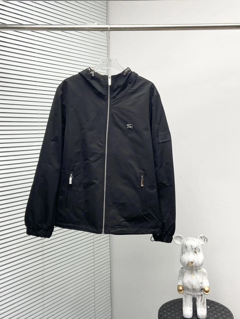 Burberry Outwear ComfortFit 102275