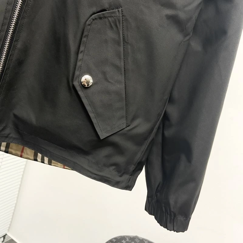 Burberry Outwear Durable 102269