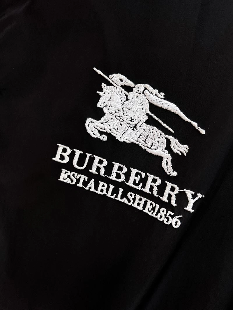 Burberry Outwear QuickDry 102299