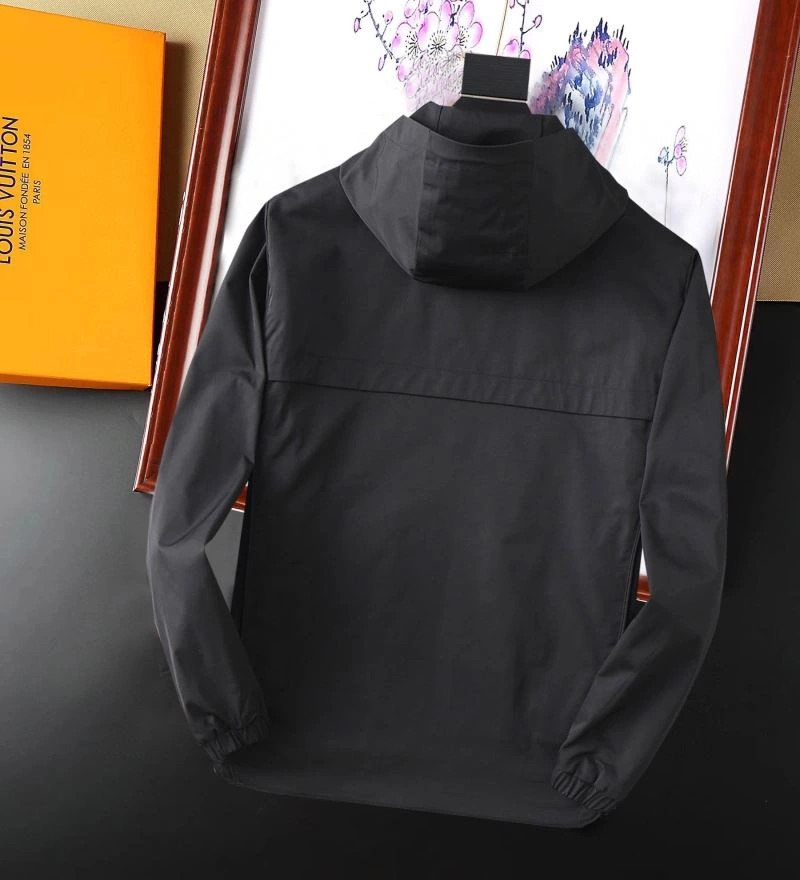 Burberry Outwear TravelReady 102264