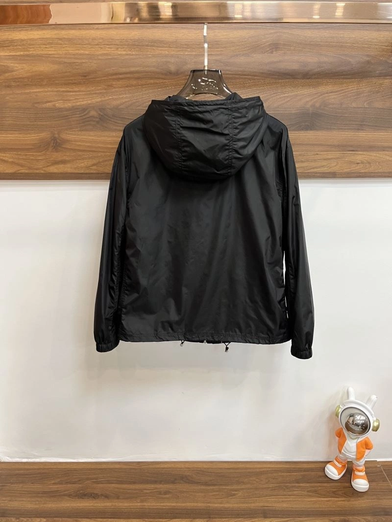 ZeroBulk Burberry Outwear 102304