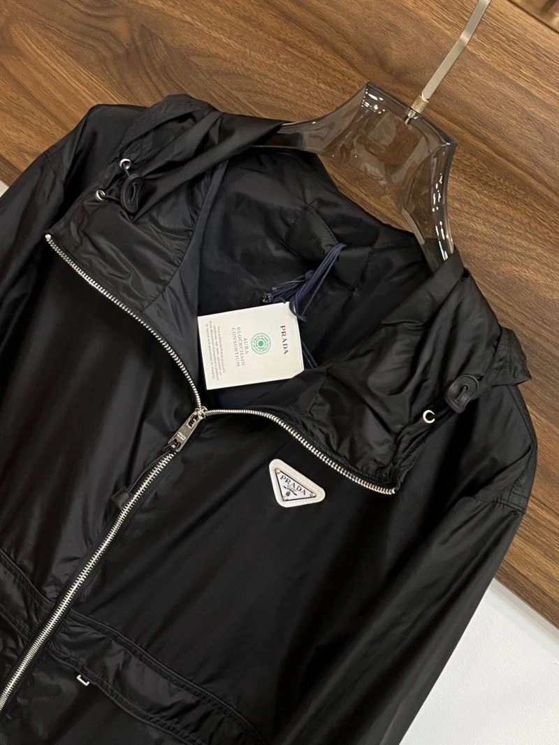 ZeroBulk Burberry Outwear 102304