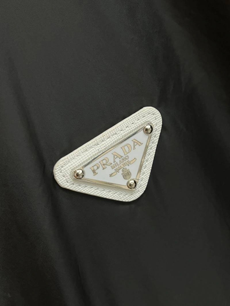 ZeroBulk Burberry Outwear 102304