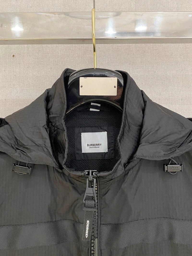 Burberry Outwear Comfortable 102297