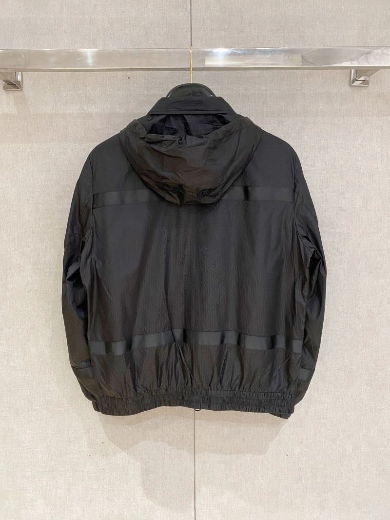 Burberry Outwear Comfortable 102297