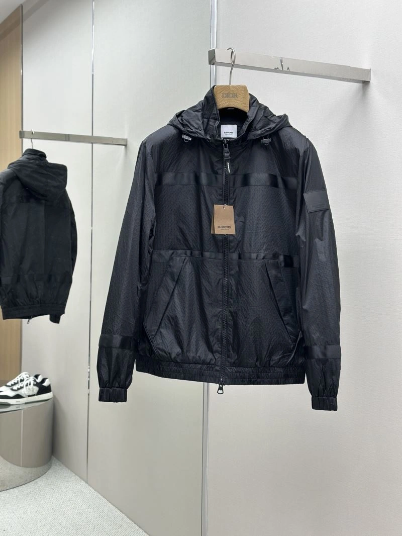 Burberry Outwear Seasonal 102258