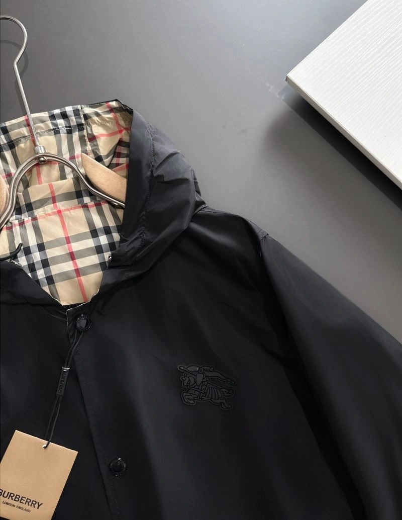 Burberry Outwear FreshLook 102242
