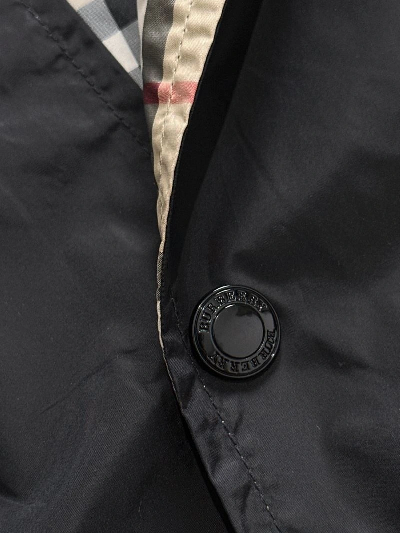 Burberry Outwear FreshLook 102242