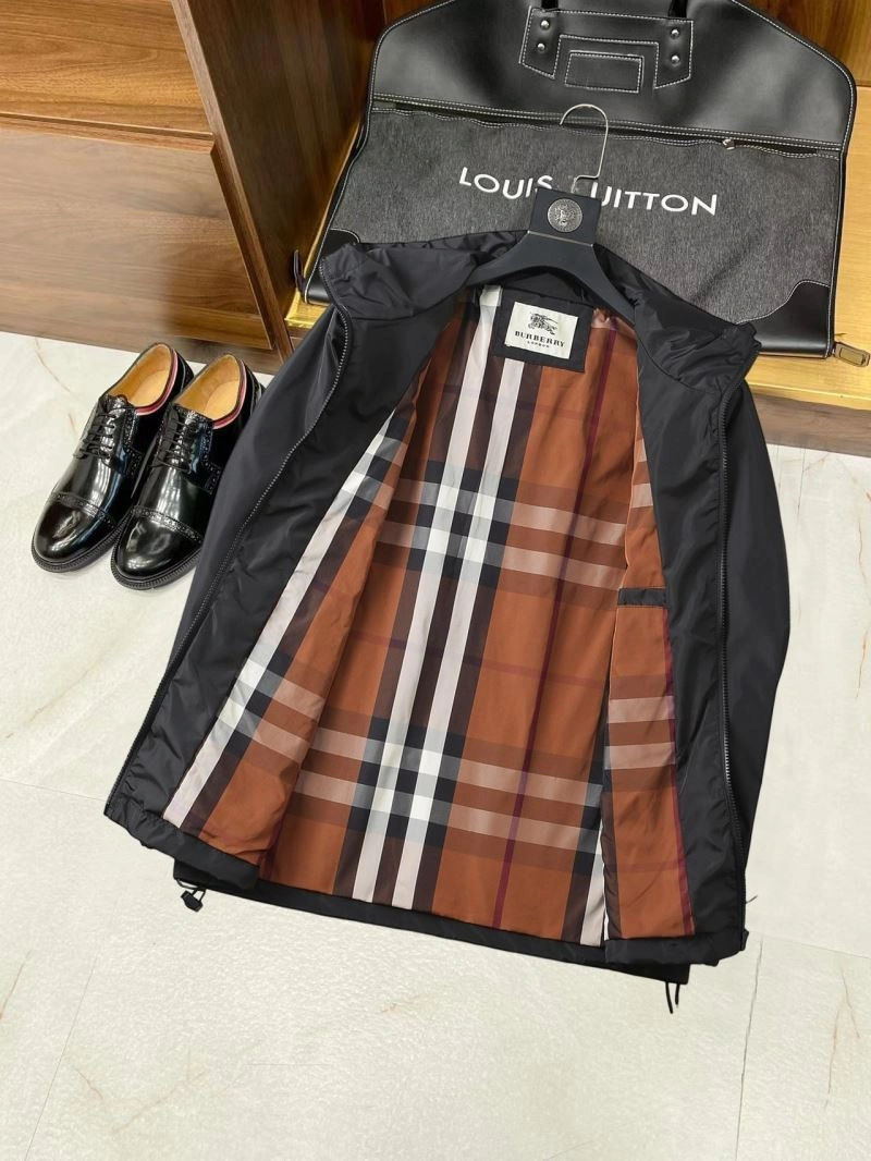 Burberry Outwear Flexible 102235