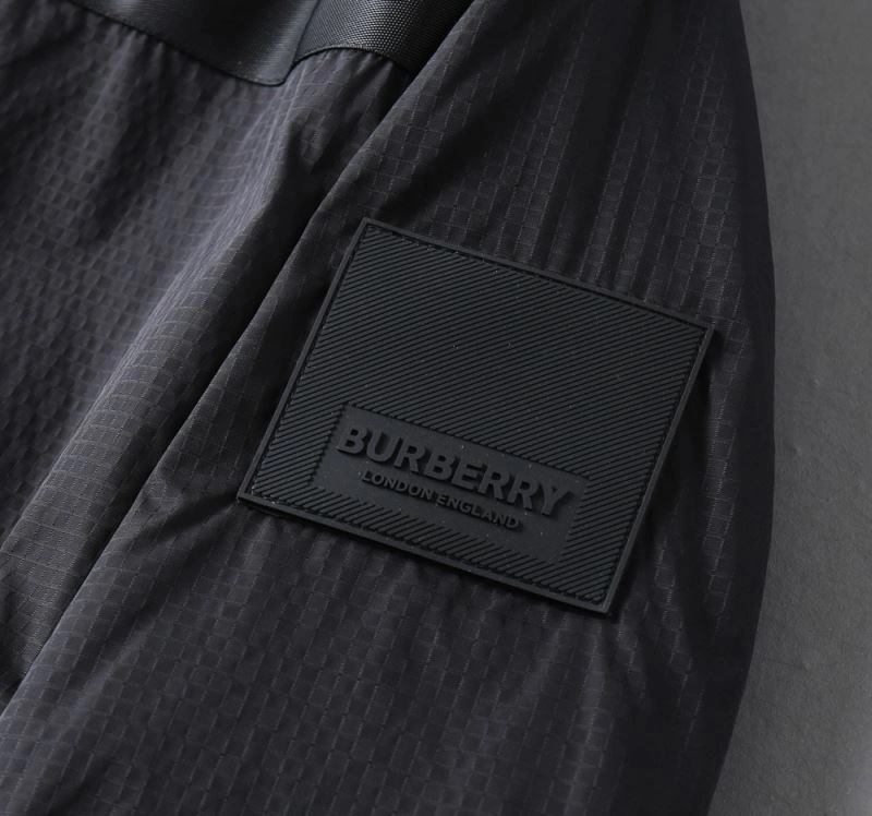 Packable Burberry Outwear 102245