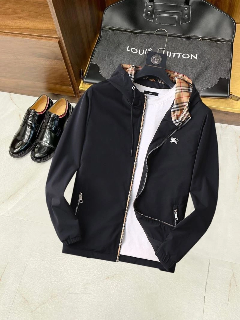 Sophisticated Burberry Outwear 102236