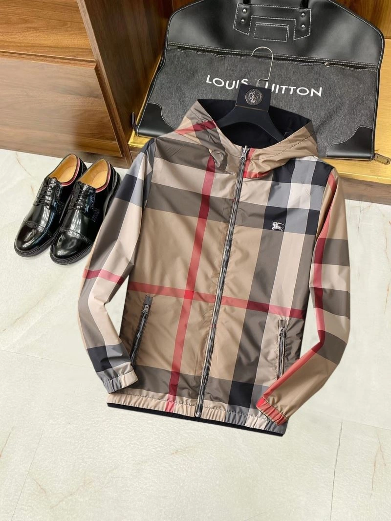 Burberry Outwear UrbanStyle 102234