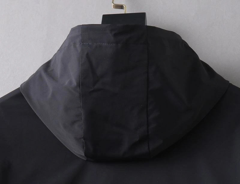 Burberry Outwear UrbanStyle 102234