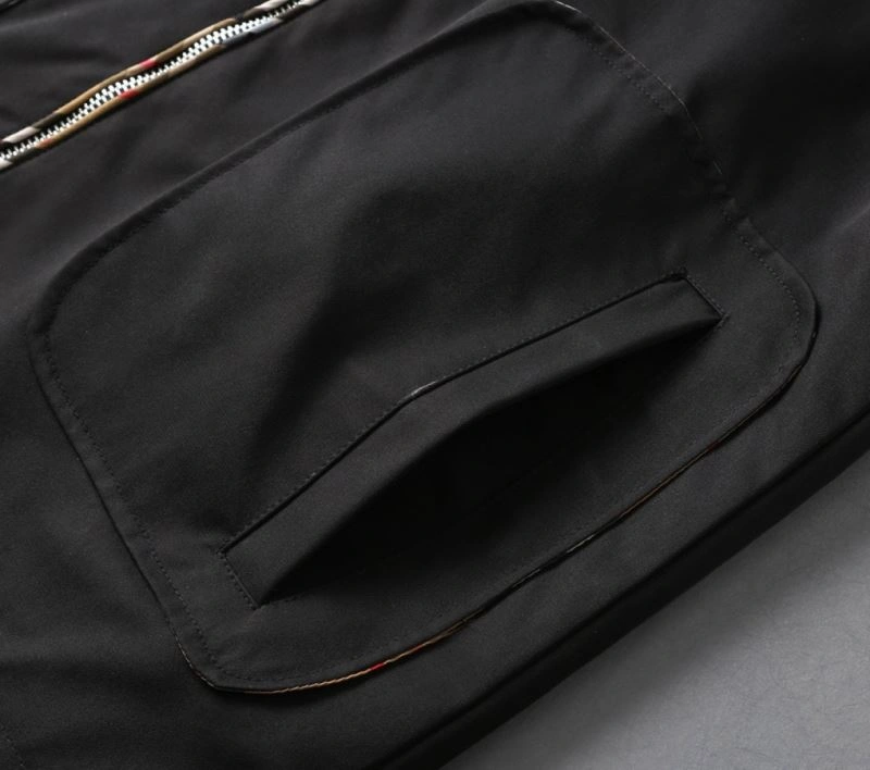 Durable Burberry Outwear 102231