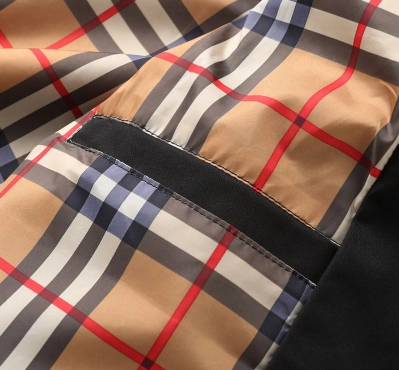 Durable Burberry Outwear 102231