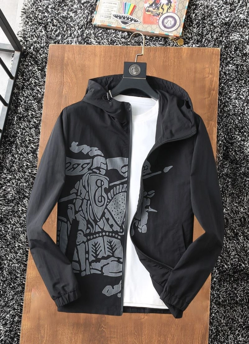 Comfortable Burberry Outwear 102366