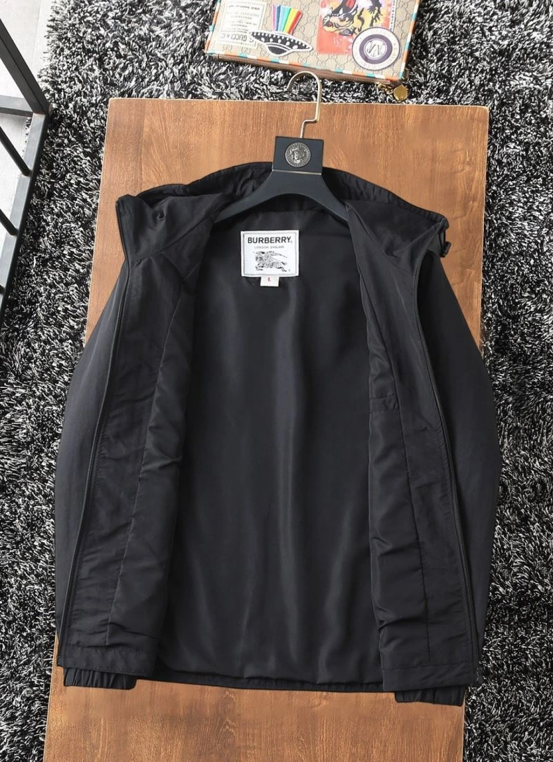 Comfortable Burberry Outwear 102366
