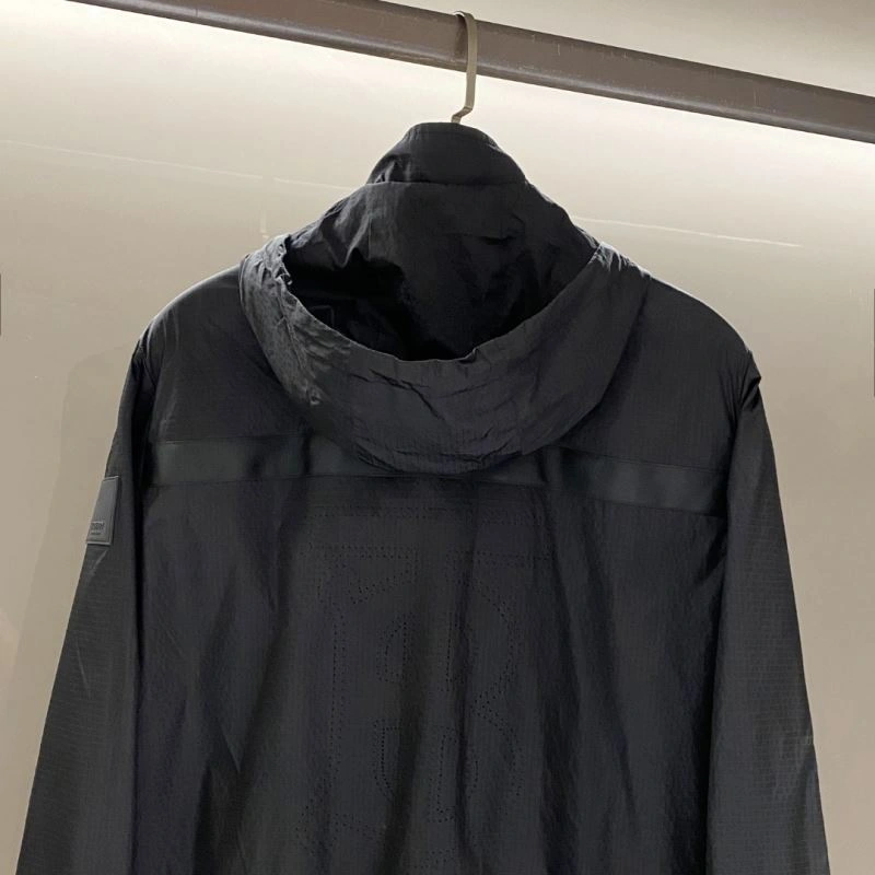 Burberry Outwear WellDesigned 102261
