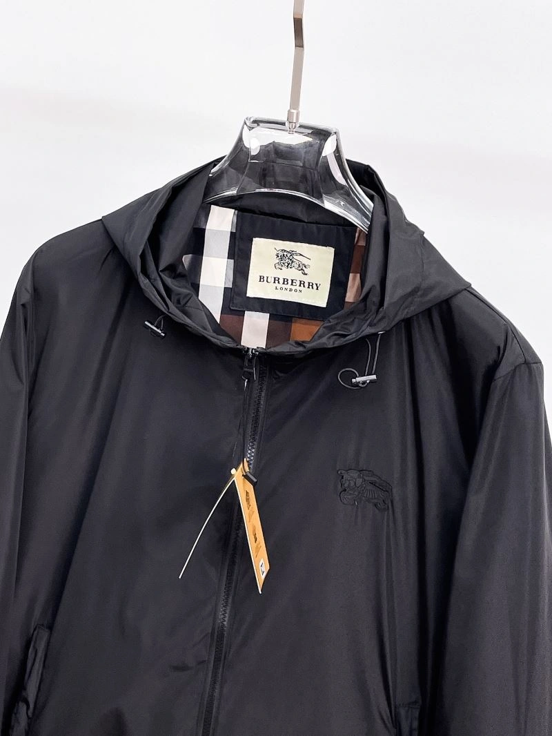 Soft Burberry Outwear 102223