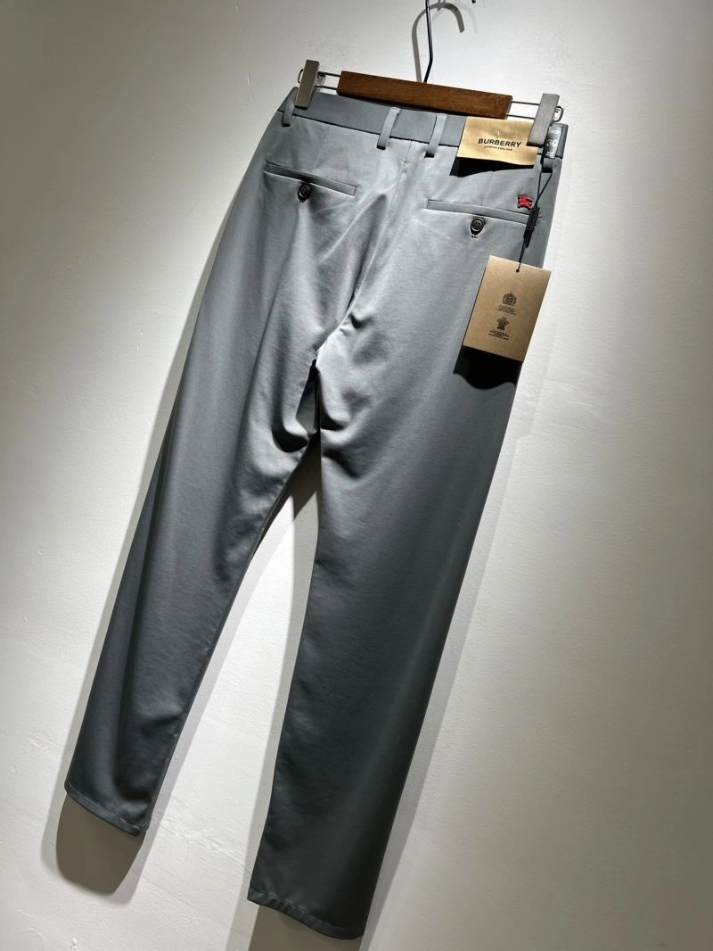 DailyWear Burberry Outwear 102221