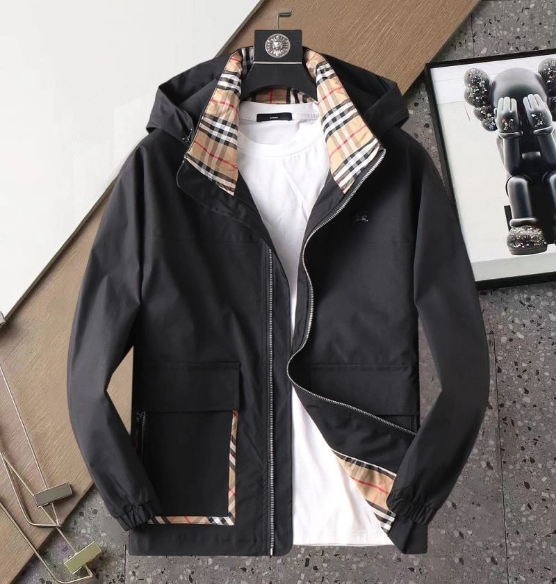 Burberry Outwear StreetReady 102212