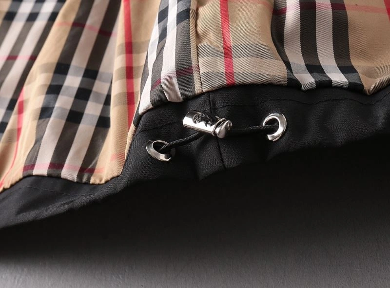 Burberry Outwear StreetReady 102212