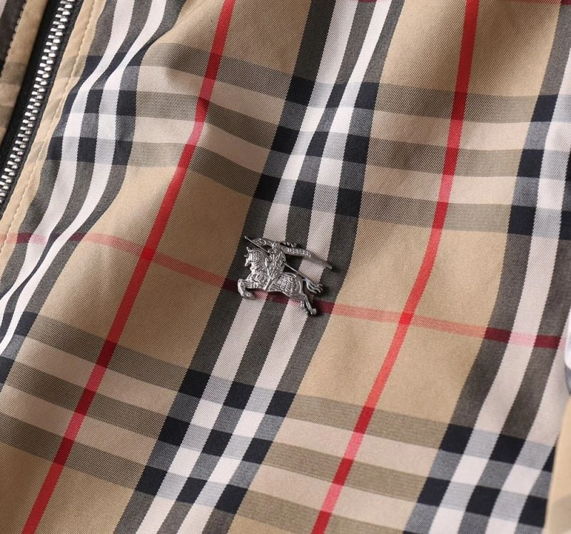 Burberry Outwear FreshLook 102213