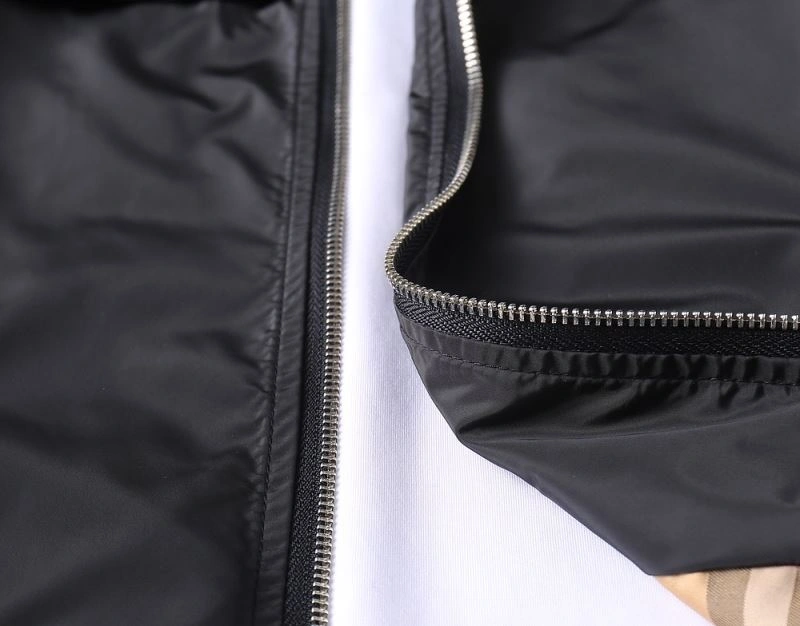 FashionForward Burberry Outwear 102219