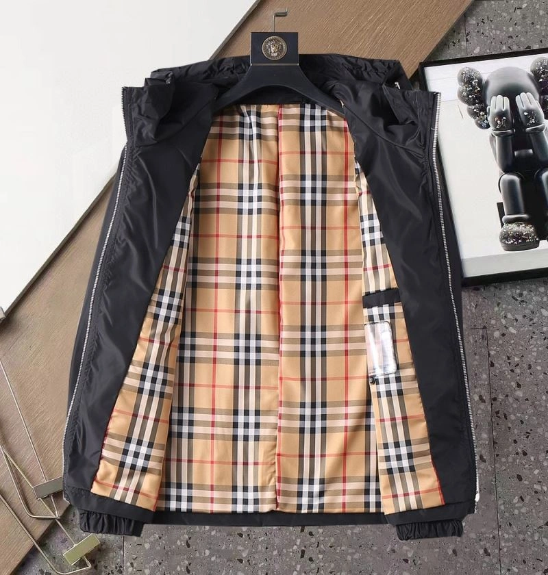 FashionForward Burberry Outwear 102219