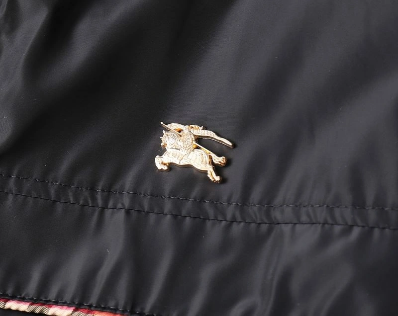 FashionForward Burberry Outwear 102219