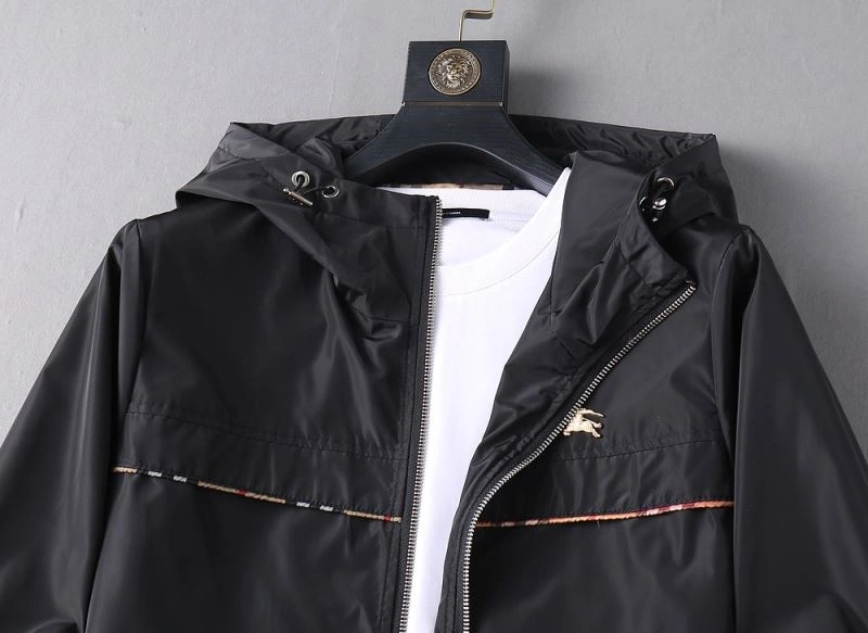 FashionForward Burberry Outwear 102219