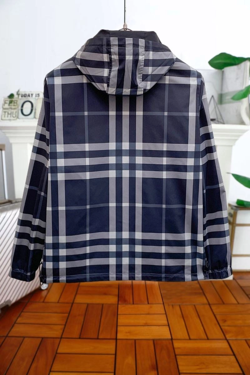 Burberry Outwear QuickDry 102218