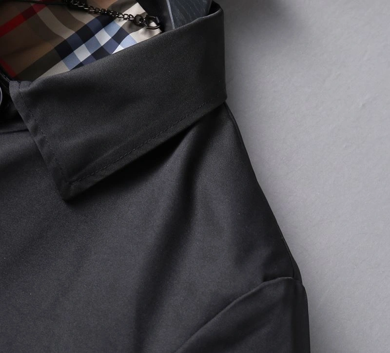 Burberry Outwear MultiPurpose 102206