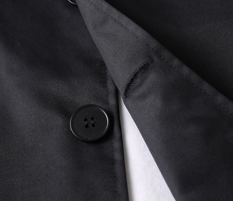 Burberry Outwear MultiPurpose 102206