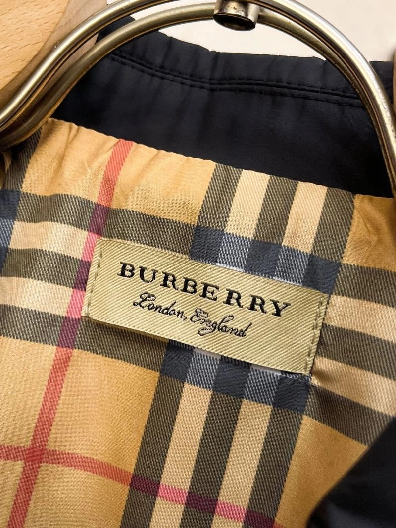 Burberry Outwear Comfortable 102201