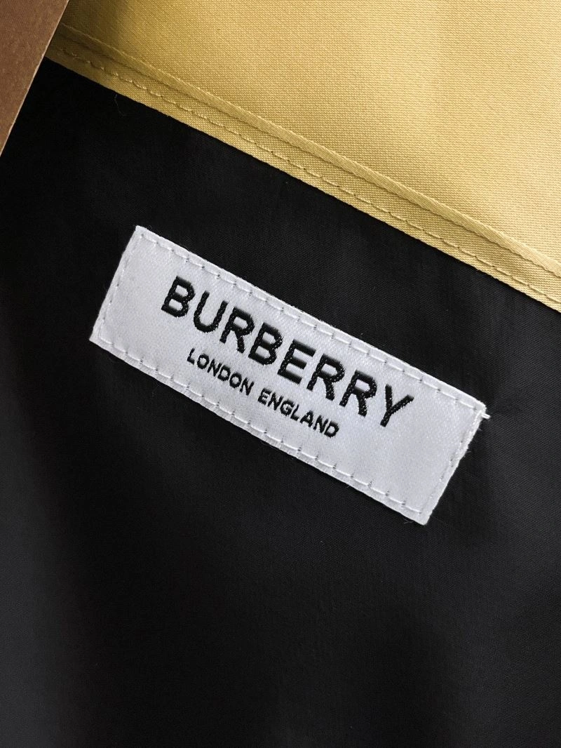 Burberry Outwear Comfortable 102201