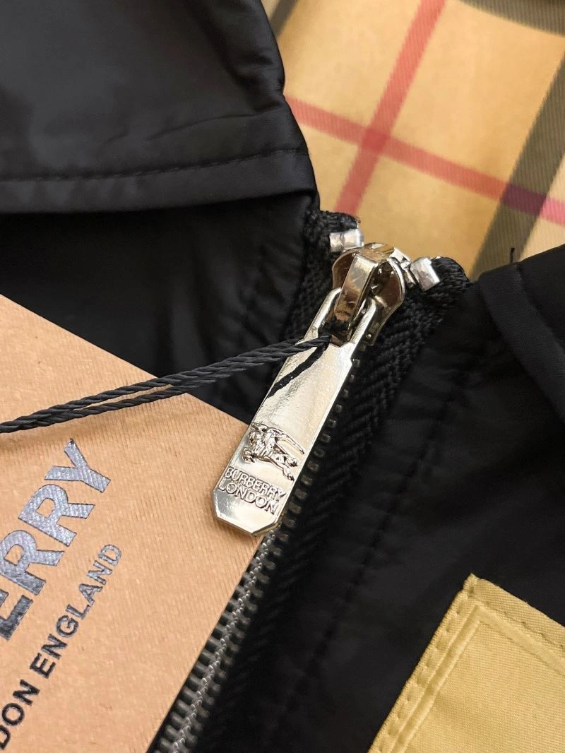 Burberry Outwear Comfortable 102201